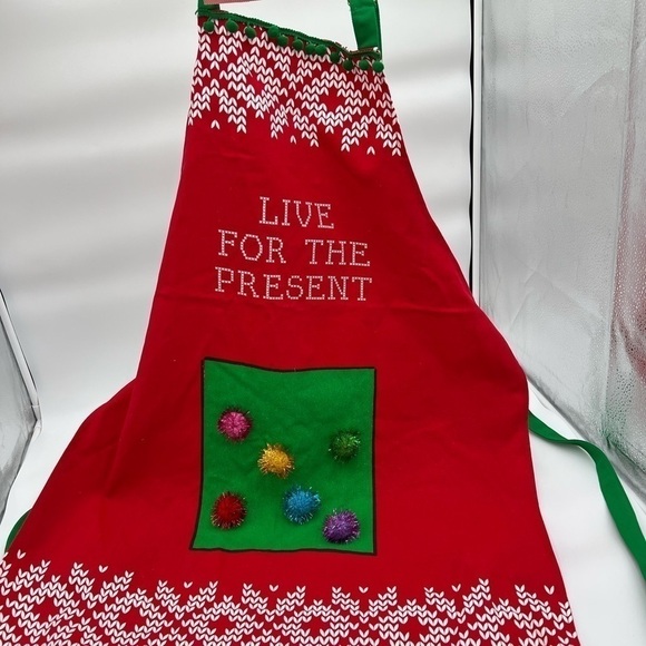Two’s company pretty ugly Christmas apron NWT - Picture 8 of 15